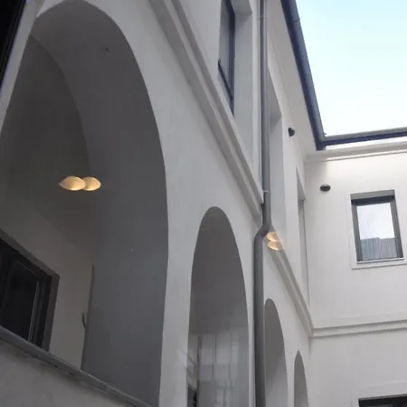 Vendeghaz 3* İstolni Belgrad
