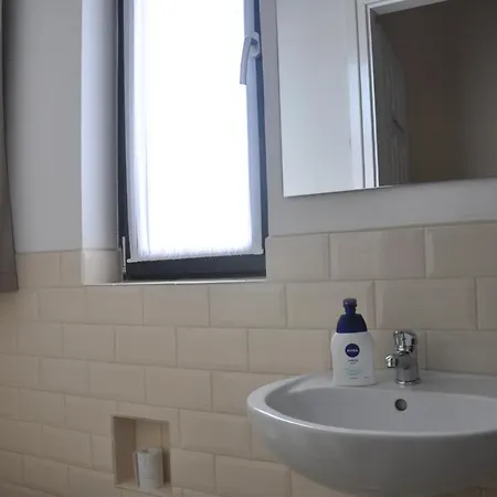Konukevi Vendeghaz İstolni Belgrad